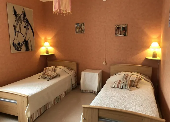 La Maison Des Oiseaux Casa de Férias Blanzay